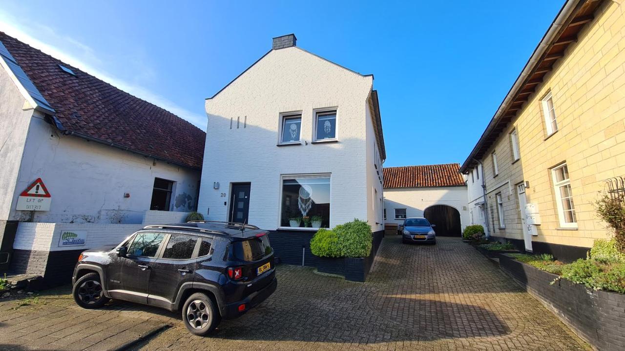 Roos Guesthouse Holiday Appartements Valkenburg aan de Geul Екстер'єр фото