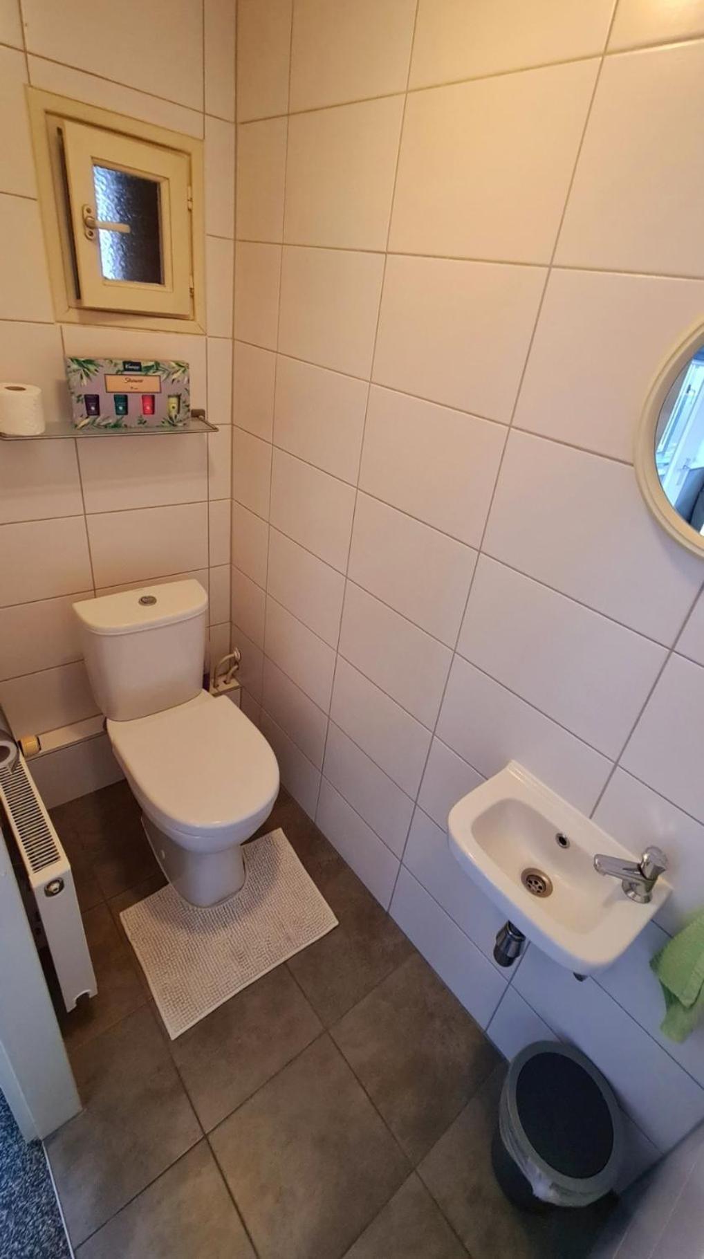 Roos Guesthouse Holiday Appartements Valkenburg aan de Geul Номер фото